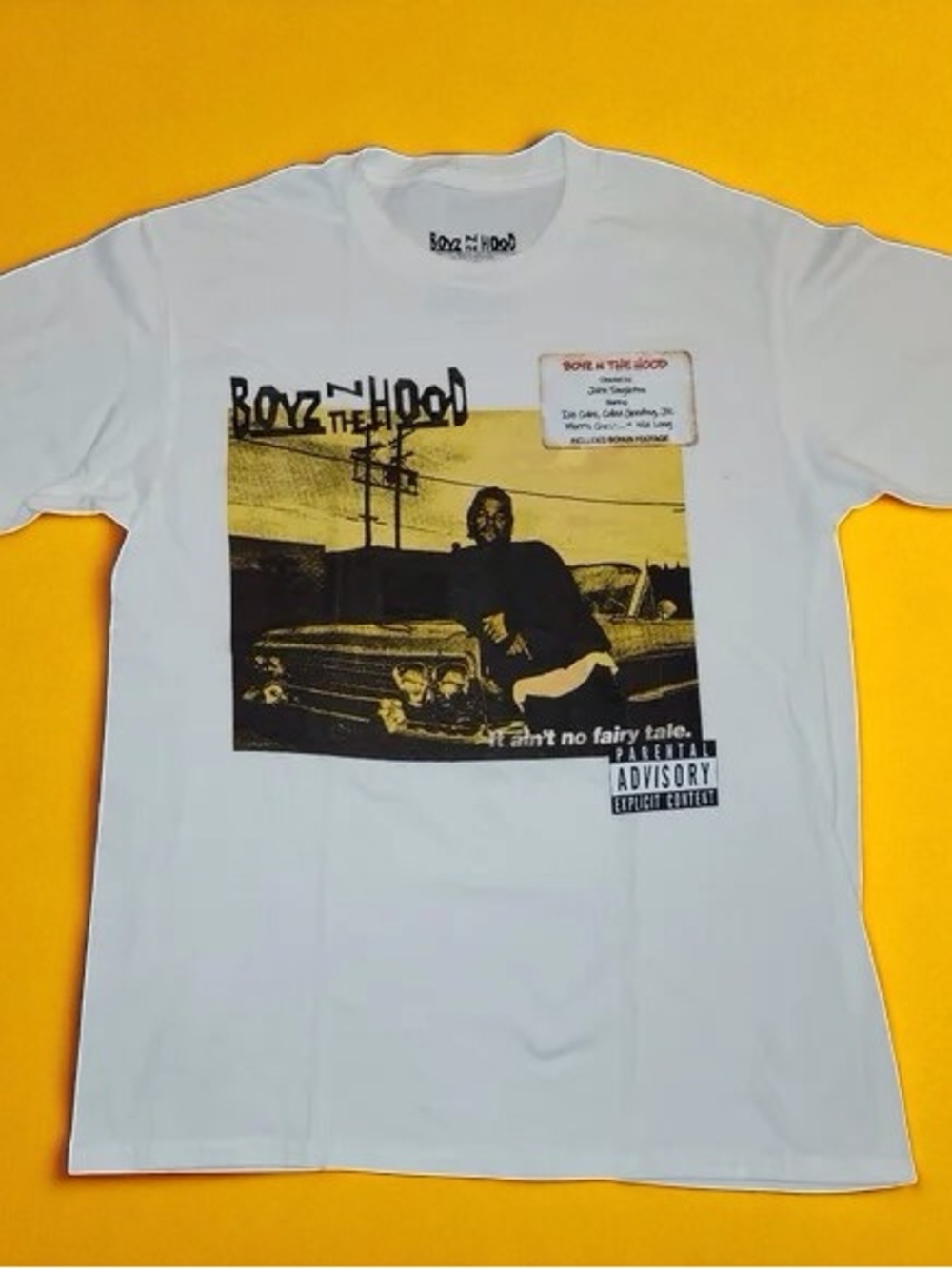 🎈Graphic Tee - White